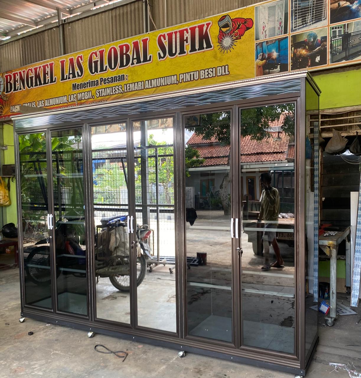 Lemari Aluminium
